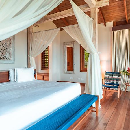La Coralina Island House Hotel Bocas del Toro Exterior photo
