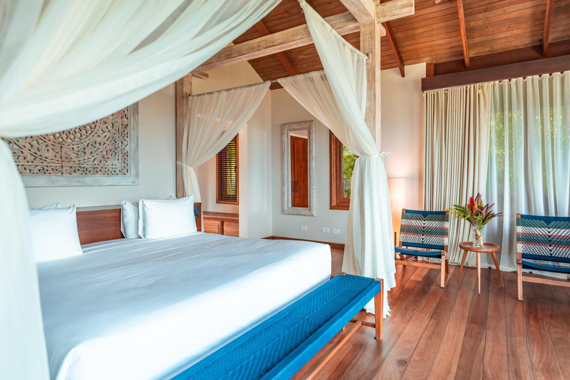 La Coralina Island House Hotel Bocas del Toro Exterior photo